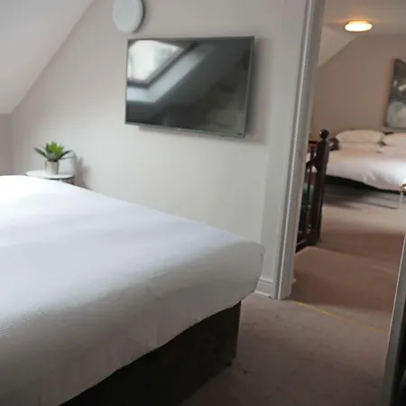 酒店 约克希尔顿逸林酒店 4*