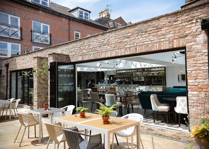 Doubletree By Hilton 4* York