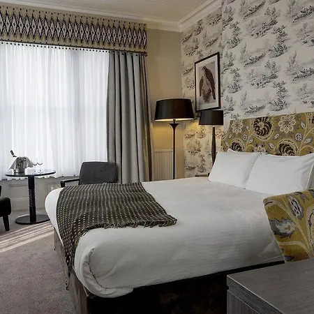 Doubletree By Hilton Hotel