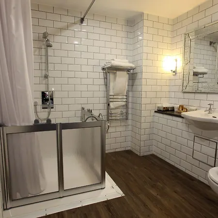 Hotel Doubletree By Hilton 4*