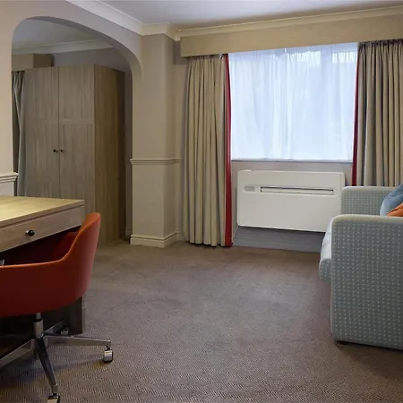 Doubletree By Hilton Ξενοδοχείο 4*