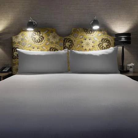 Ξενοδοχείο Doubletree By Hilton 4*