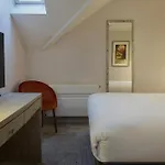 Doubletree By Hilton