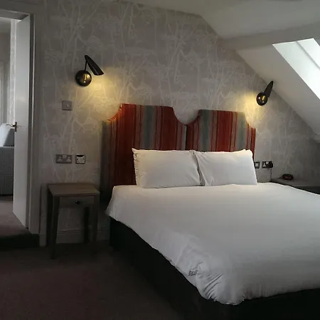 Doubletree By Hilton Hotel