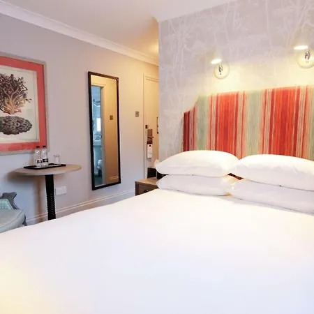 Doubletree By Hilton Hotel