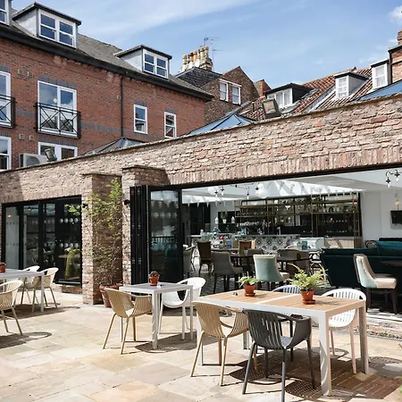 Doubletree By Hilton 4*