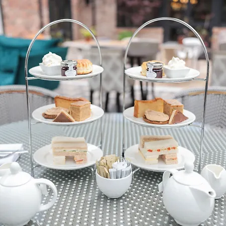 Doubletree By Hilton York