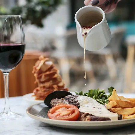 Doubletree By Hilton York