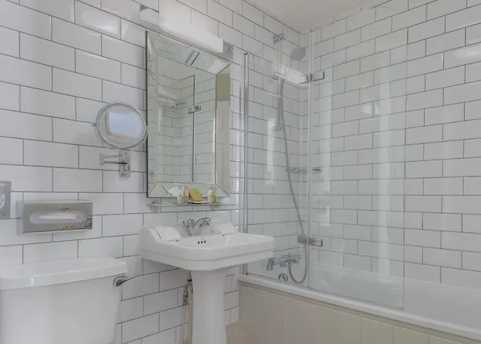 Doubletree By Hilton Hotel 4*